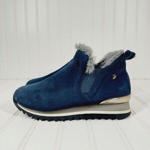Gioseppo ECKERO Blue Leather Slip On Athleisure Ankle Sneakers B317